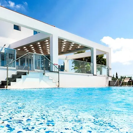 Villa Ta Lucci Protarász
